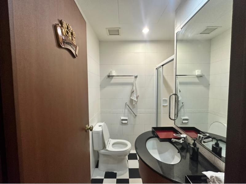 Semi-Detached for Rent: D23
