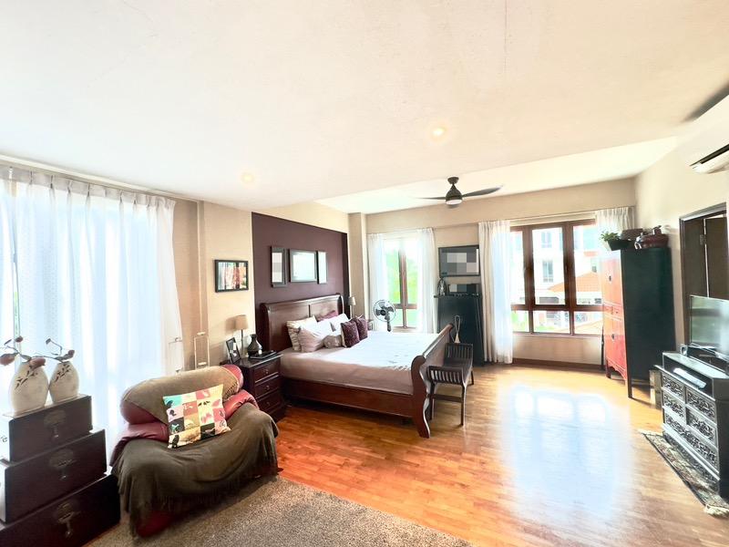Semi-Detached for Rent: D23