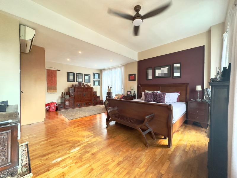 Semi-Detached for Rent: D23