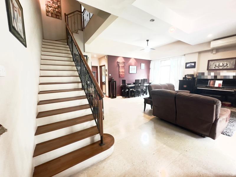 Semi-Detached for Rent: D23