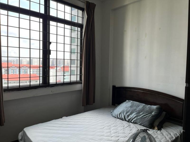 Condominium for Rent, Parc Oasis Condominium Room Rental, $1,300, 1 Bed 1 Bath 120 sqft $10.83 psf, SGD 1,300