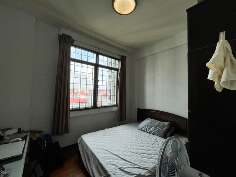 Condominium for Rent, Parc Oasis Condominium Room Rental, $1,300, 1 Bed 1 Bath 120 sqft $10.83 psf, SGD 1,300