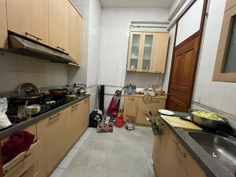 Condominium for Rent, Parc Oasis Condominium Room Rental, $1,100, 1 Bed 1 Bath 100 sqft $11.00 psf, SGD 1,100