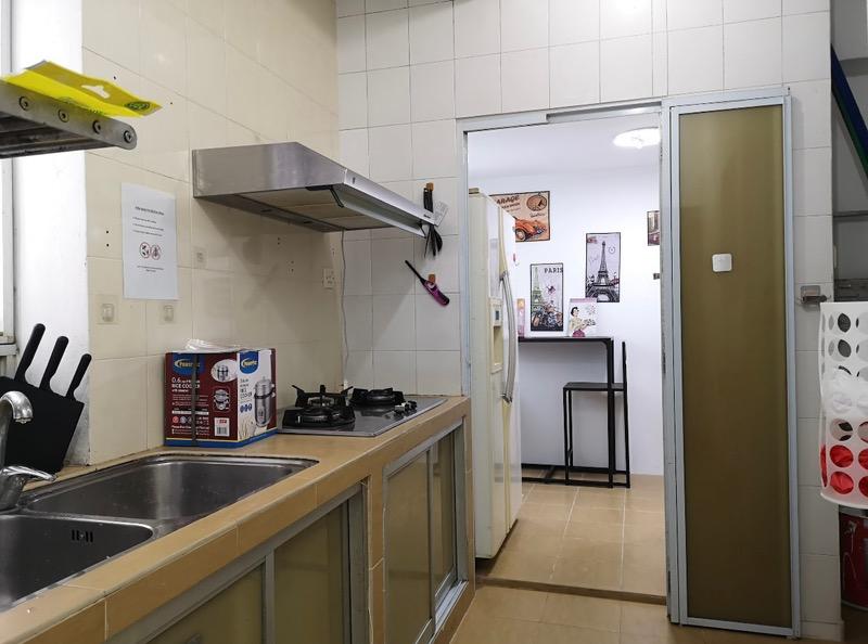 Apartment for Rent, Ava Towers Apartment Room Rental, $1,250, 1 Bed 200 sqft $6.25 psf, SGD 1,250