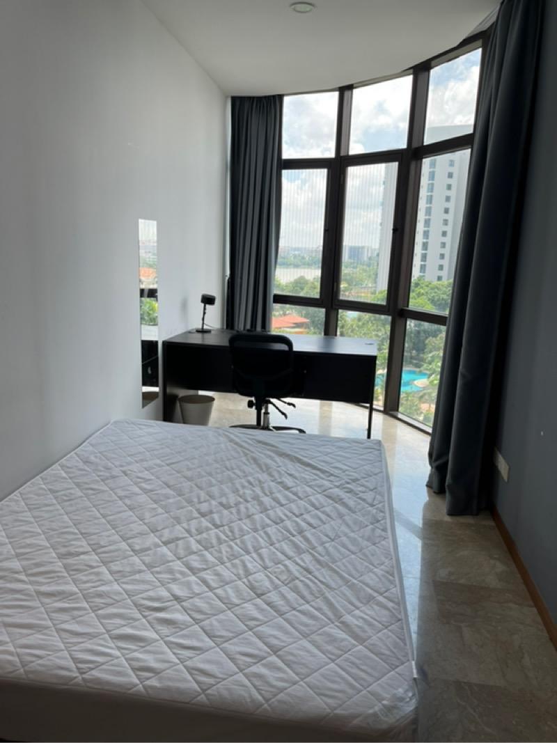 Condominium for Rent, Parc Oasis Condominium Room Rental, $1,000, 1 Bed 1 Bath 90 sqft $11.11 psf, SGD 1,000