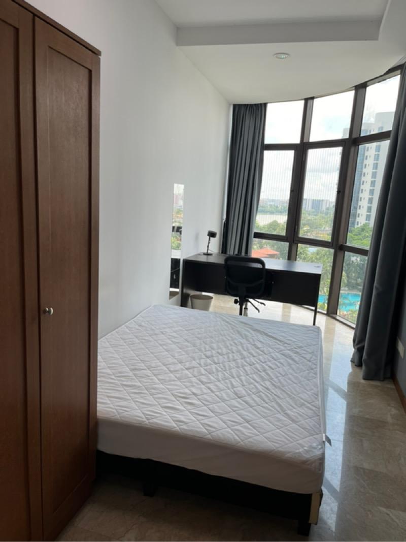 Condominium for Rent, Parc Oasis Condominium Room Rental, $1,000, 1 Bed 1 Bath 90 sqft $11.11 psf, SGD 1,000