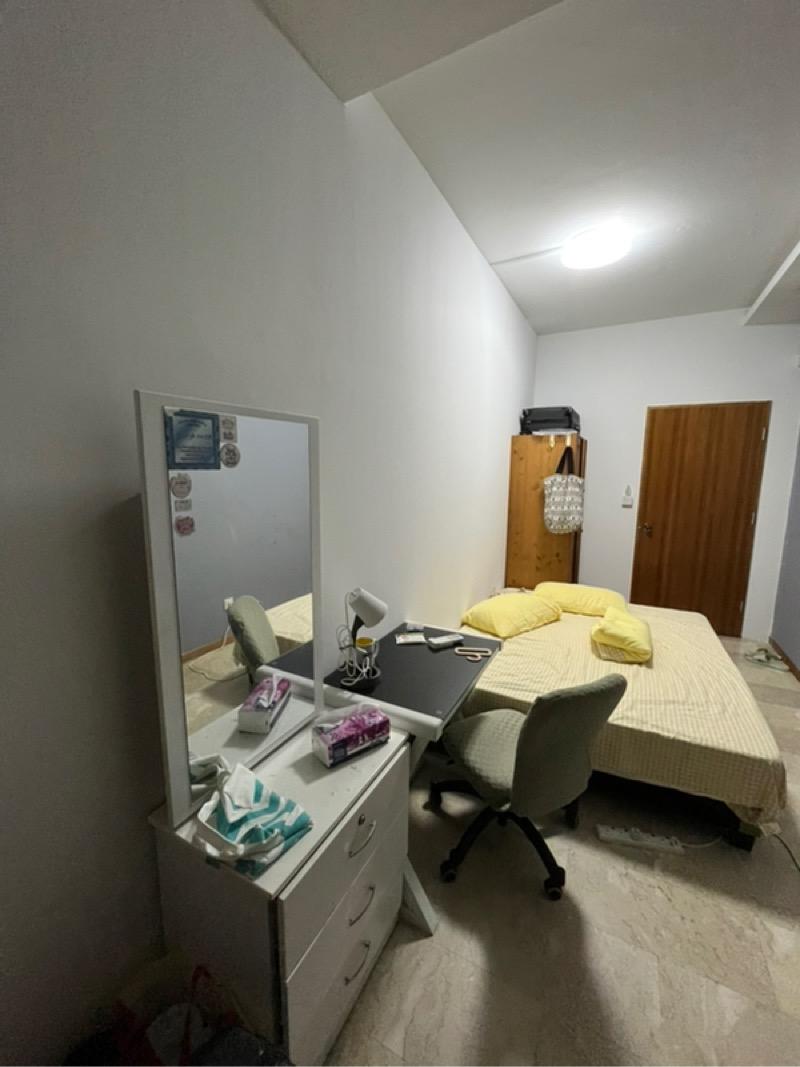 Condominium for Rent, Parc Oasis Condominium Room Rental, $1,000, 1 Bed 1 Bath 90 sqft $11.11 psf, SGD 1,000