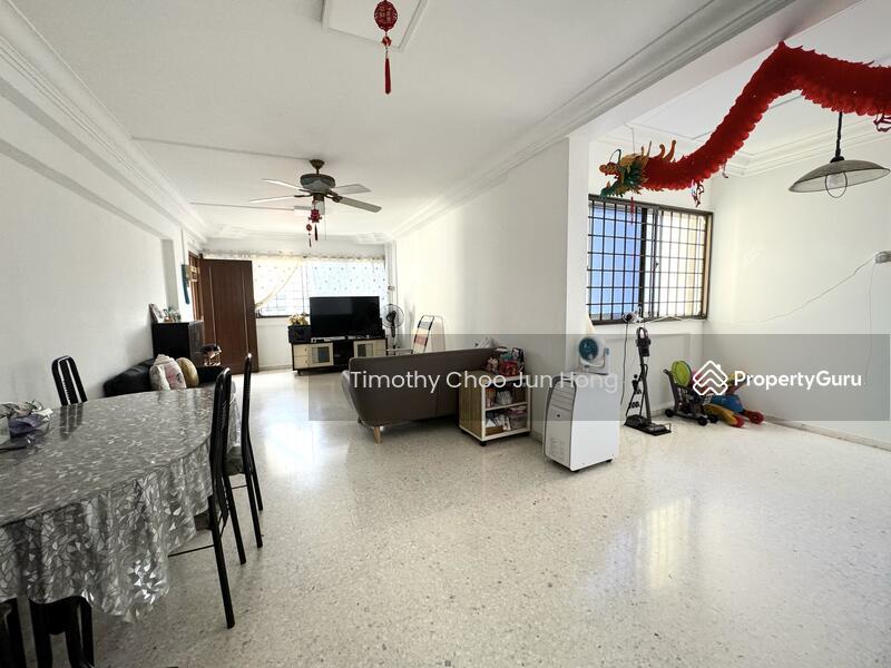 HDB Flat for Rent, 293 Tampines Street 22, SGD 1,300 | 99-year lease