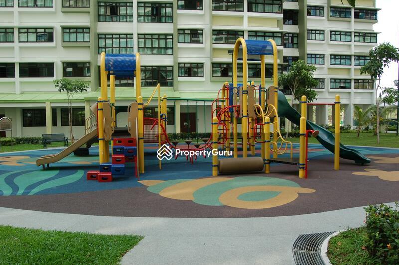 HDB Flat for Rent, 436B Fernvale Road, SGD 1,000 | 99-year lease