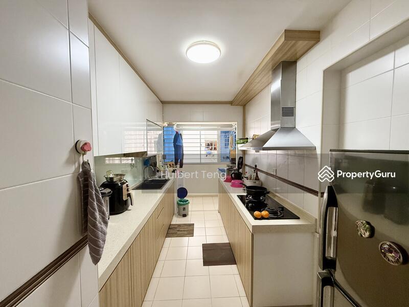 HDB Flat for Rent, 671A Edgefield Plains, SGD 1,250 | 99-year lease