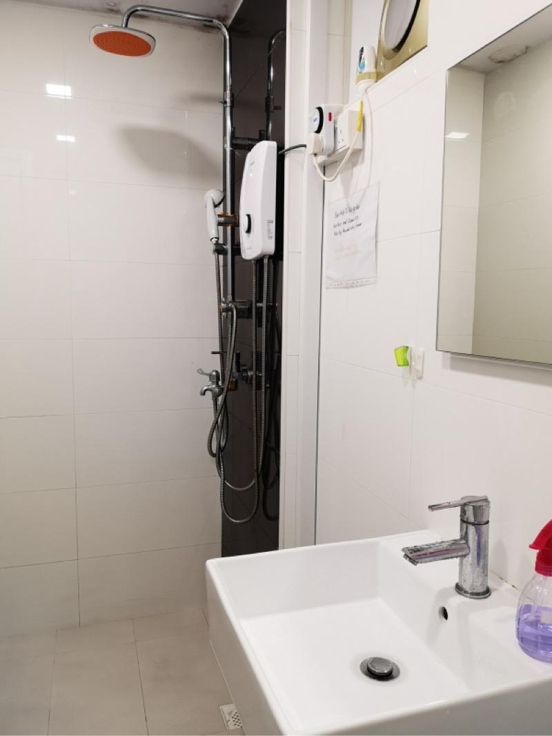 Condominium for Rent, Estella Gardens Condominium Room Rental, $1,100, 1 Bed 1 Bath 120 sqft $9.17 psf, SGD 1,100 | Freehold
