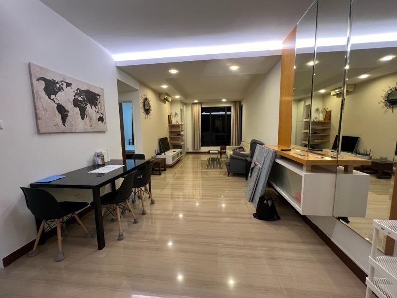 Prop-GPT: Condominium: D05  Heritage View