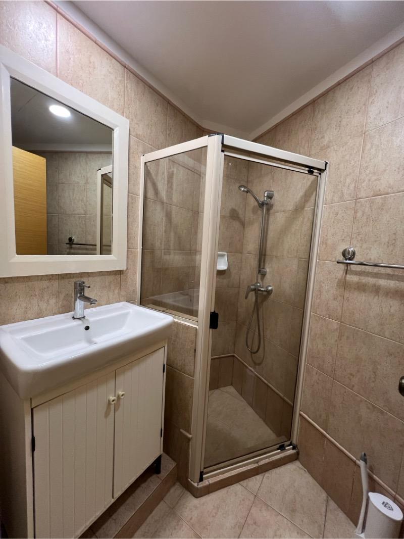 Condominium for Rent: D05, 138680