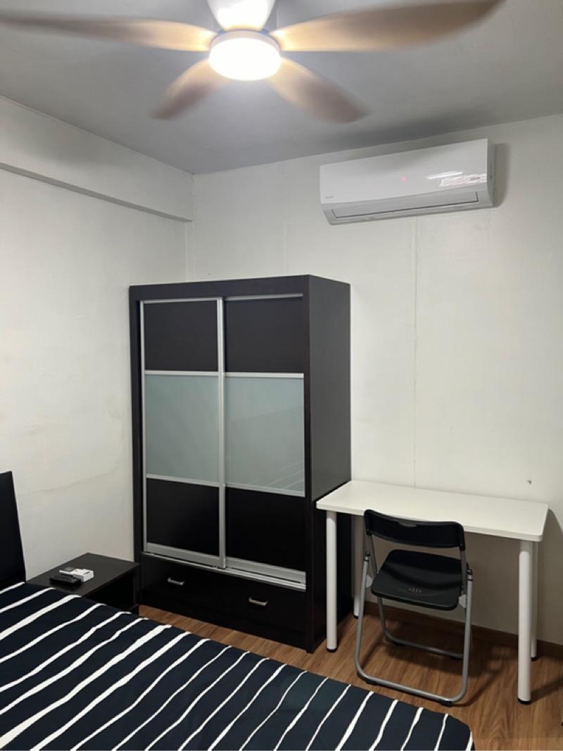 HDB Apartment for Rent, 505 Bukit Batok Street 52 HDB Apartment Room Rental, $850, 1 Bed 1 Bath 118 sqft $7.20 psf, SGD 850 | 99-year Leasehold