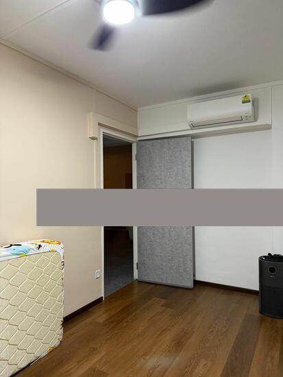 HDB Apartment for Rent, 638 Woodlands Ring Road HDB Apartment Room Rental, $900, 1 Bed 1 Bath 130 sqft $6.92 psf, SGD 900 | 99-year Leasehold