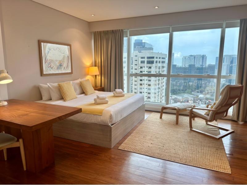 Apartment for Rent, High Street Centre Apartment For Rent, $8,000, 2 Bed 2 Bath 1,012 sqft $7.91 psf, SGD 8,000 | 99-year Leasehold