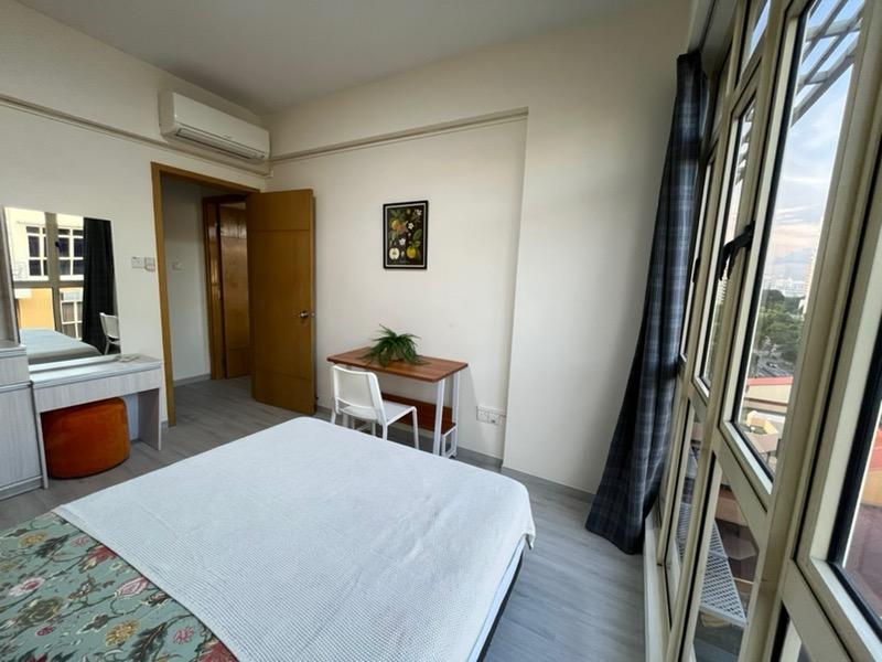 Apartment for Rent, Sims Green Apartment Room Rental, $1,600, 1 Bed 1 Bath 120 sqft $13.33 psf, SGD 1,600 | 99-year Leasehold