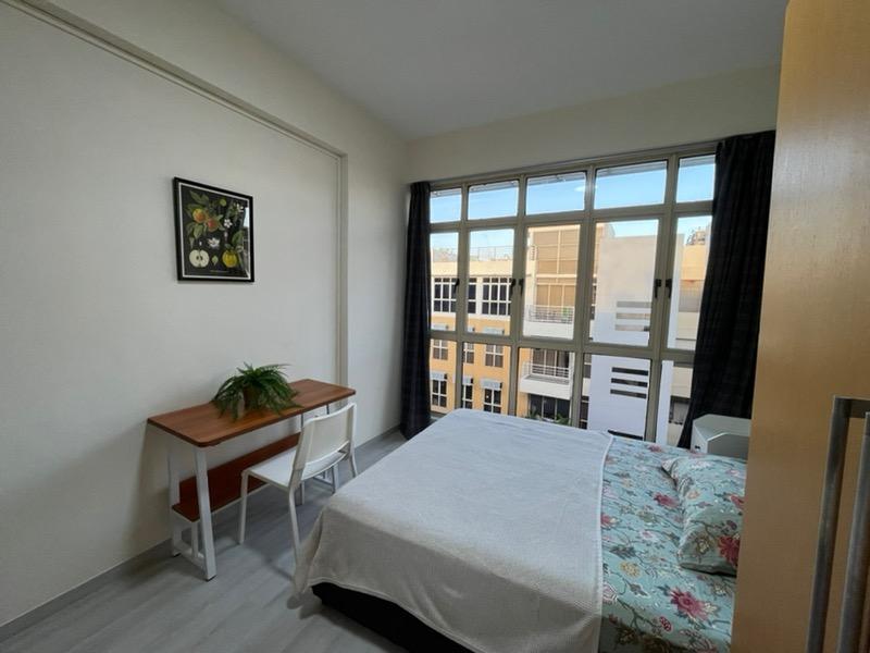 Apartment for Rent, Sims Green Apartment Room Rental, $1,600, 1 Bed 1 Bath 120 sqft $13.33 psf, SGD 1,600 | 99-year Leasehold