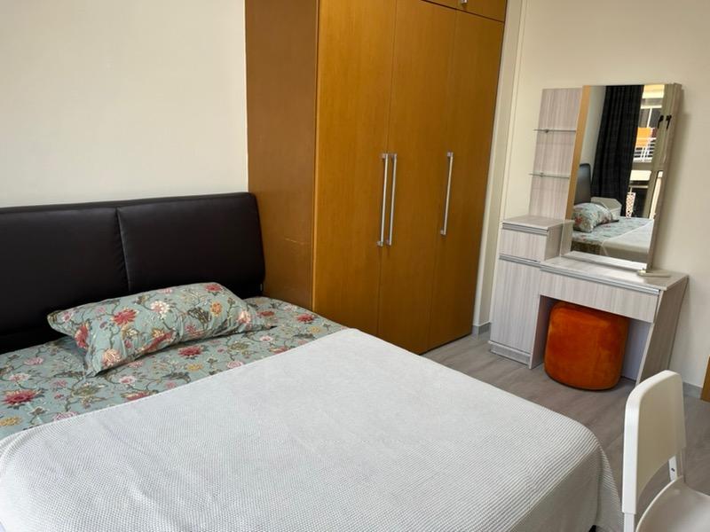 Apartment for Rent, Sims Green Apartment Room Rental, $1,600, 1 Bed 1 Bath 120 sqft $13.33 psf, SGD 1,600 | 99-year Leasehold