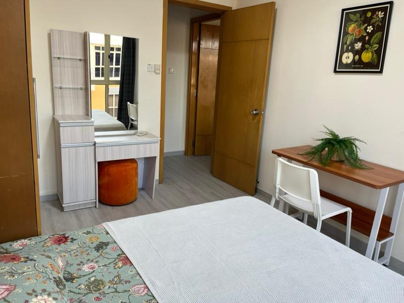 Apartment for Rent, Sims Green Apartment Room Rental, $1,600, 1 Bed 1 Bath 120 sqft $13.33 psf, SGD 1,600 | 99-year Leasehold