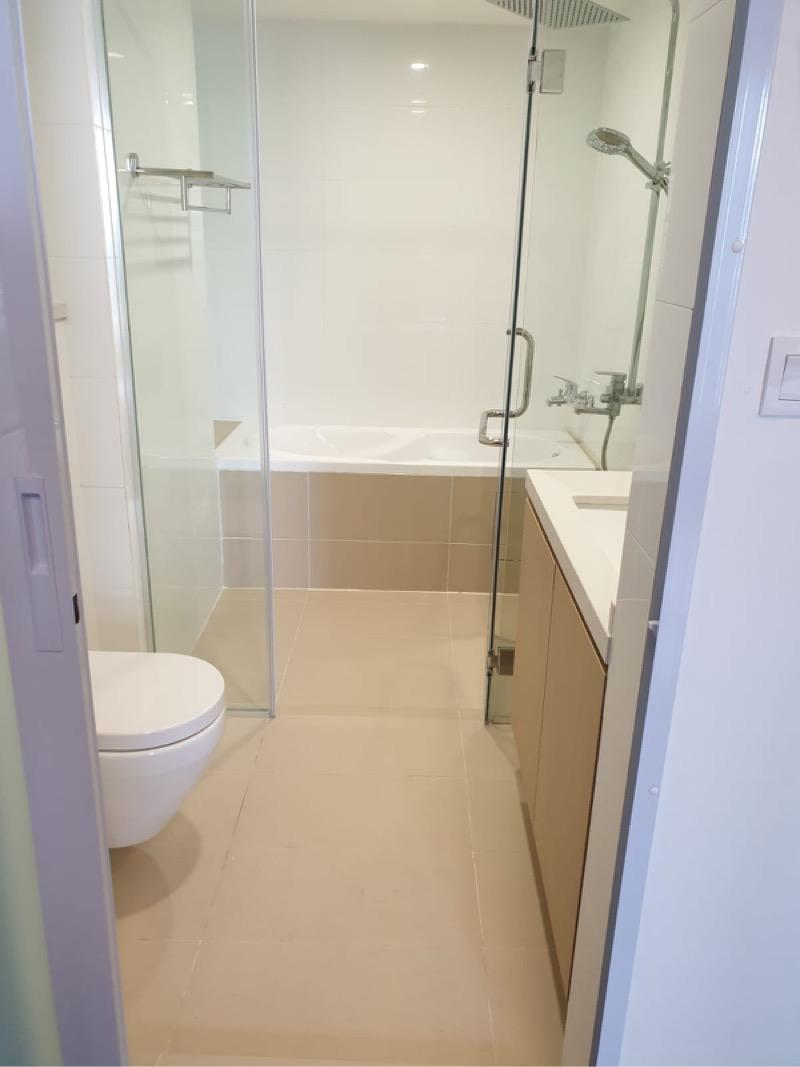 Apartment for Rent, The Sail @ Marina Bay Apartment For Rent, $3,5001 Bath 300 sqft $11.67 psf, SGD 3,500 | 99-year Leasehold