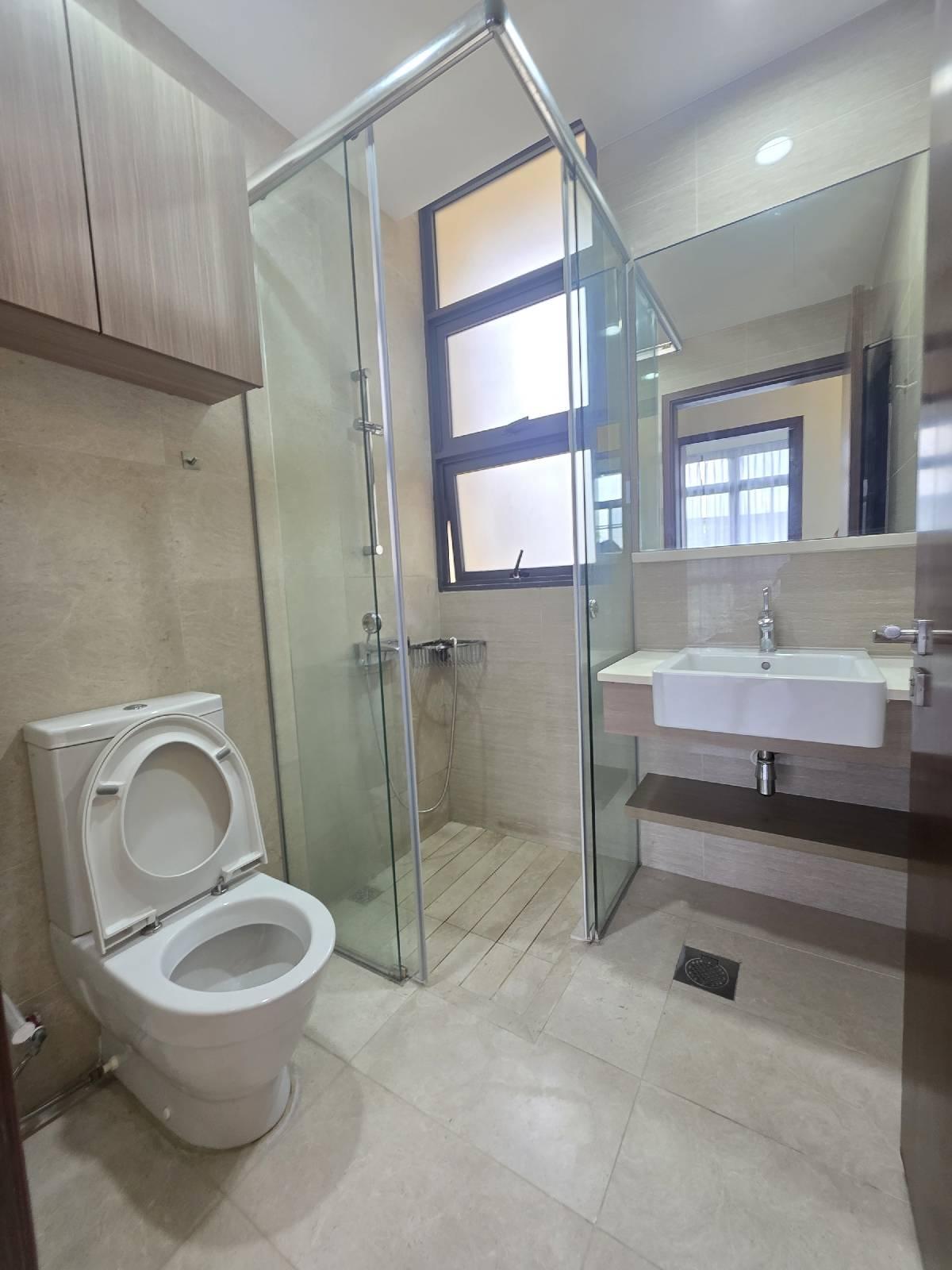 Condominium for Rent, Tropika East Condominium For Rent, $4,500, 3 Bed 3 Bath 1,098 sqft $4.10 psf, SGD 4,500 | Freehold
