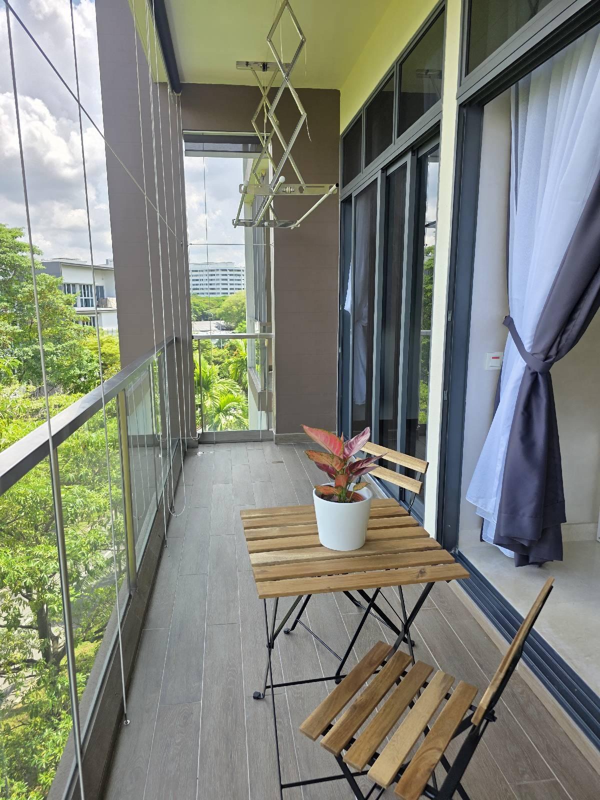 Condominium for Rent, Tropika East Condominium For Rent, $4,500, 3 Bed 3 Bath 1,098 sqft $4.10 psf, SGD 4,500 | Freehold