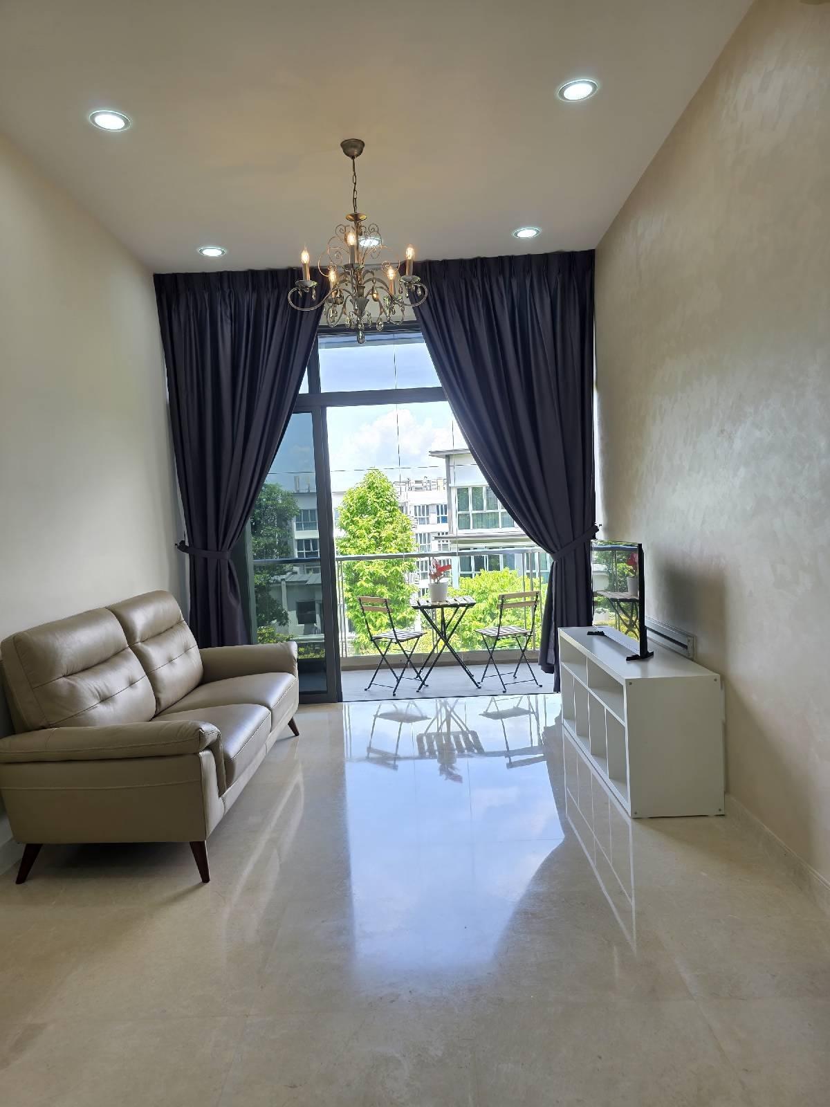 Condominium for Rent, Tropika East Condominium For Rent, $4,500, 3 Bed 3 Bath 1,098 sqft $4.10 psf, SGD 4,500 | Freehold