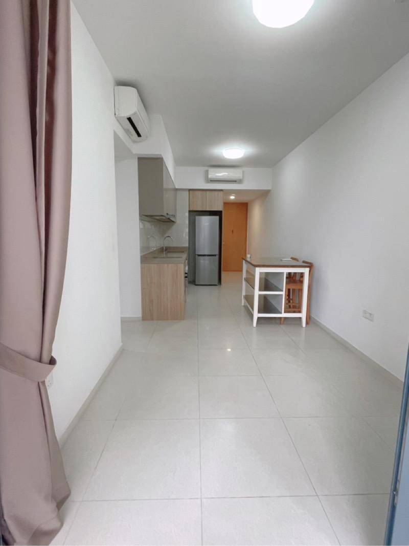 Prop-GPT: Condominium: D05  Twin Vew