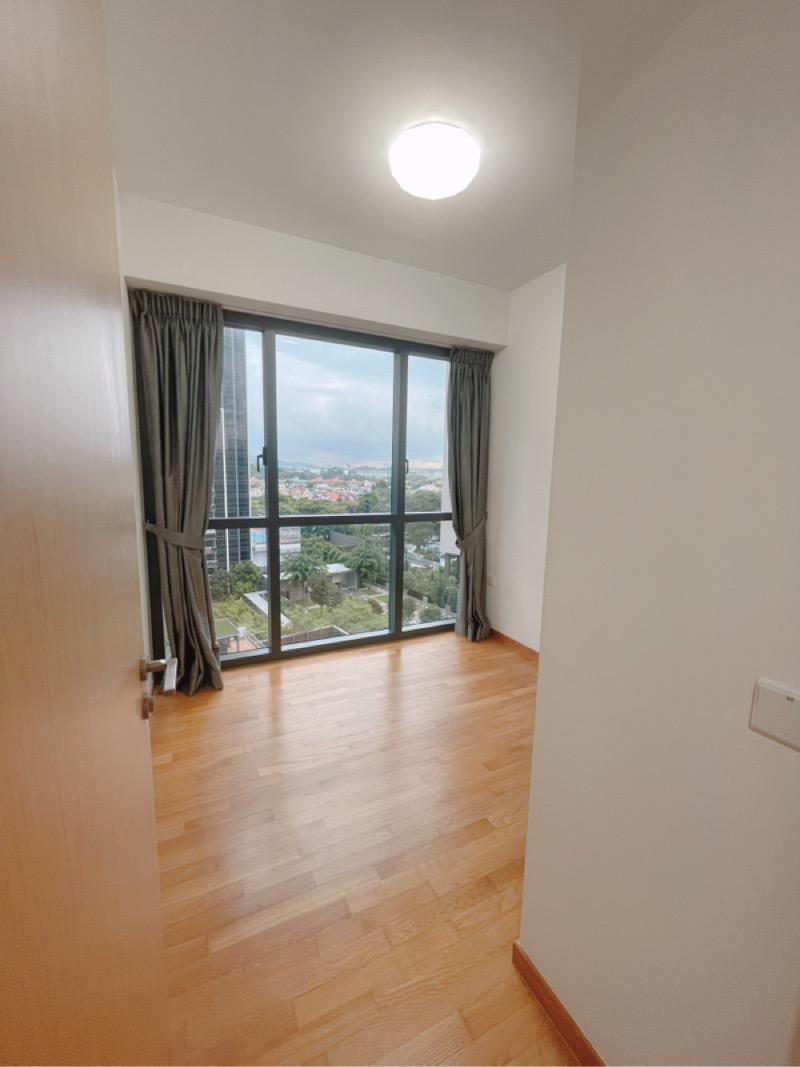 Condominium for Rent: D05, 126755