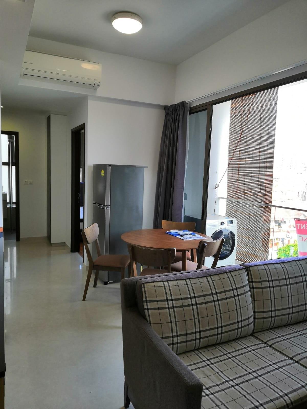 Prop-GPT: Condominium: D15  Dunman Regency