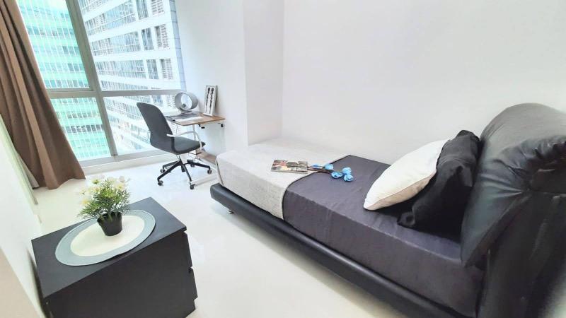 Apartment for Rent, The Sail @ Marina Bay Apartment Room Rental, $1,800, 1 Bed 1 Bath 80 sqft $22.50 psf, SGD 1,800 | 99-year Leasehold