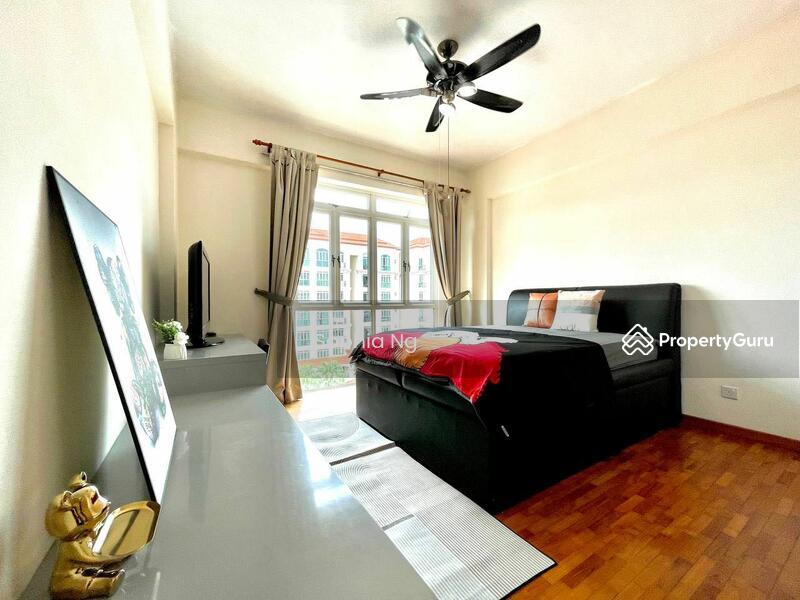 Condominium for Rent, Estella Gardens, SGD 900 | Freehold