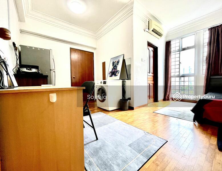 Prop-GPT: Apartment: D12  Ava Towers