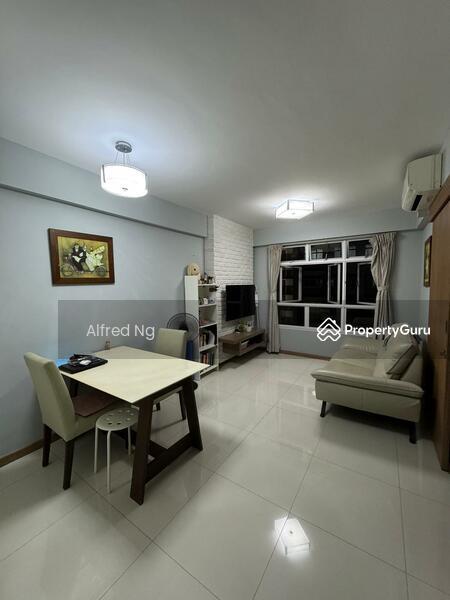 Prop-GPT: HDB Flat: D23 Bukit Batok 450A Bukit Batok West Avenue 6