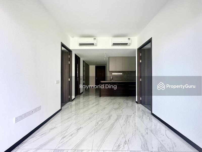 Prop-GPT: Condominium: D18 Pasir Ris Pasir Ris 8