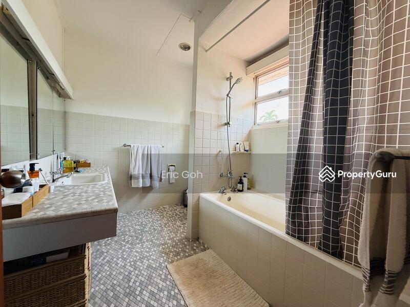 Bungalow - Good Class for Rent, Bintong park, SGD 18,000 | Freehold