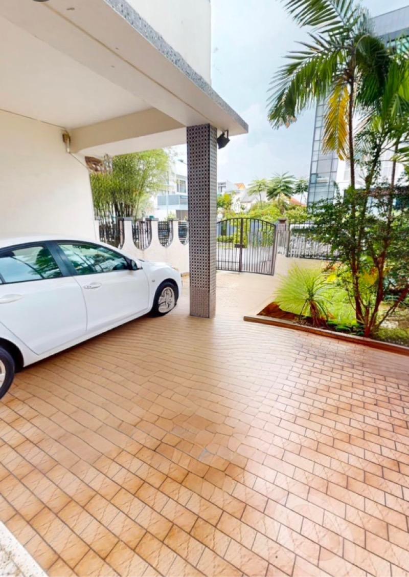Prop-GPT: Terrace: D15  30 LORONG 101 CHANGI