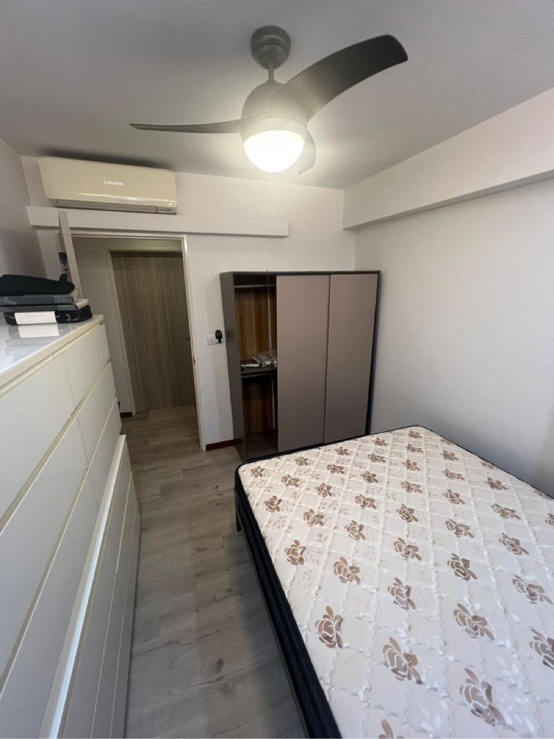 Prop-GPT: HDB Apartment: D18  601A Tampines Avenue 9