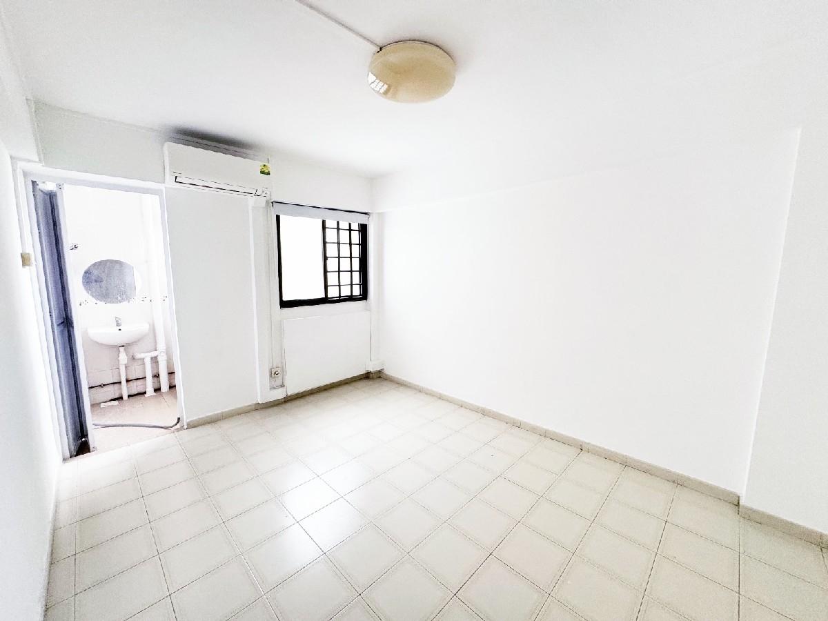 HDB Apartment for Rent, 3 Delta Avenue HDB Apartment For Rent, $3,900, 3 Bed 2 Bath 980 sqft $3.98 psf, SGD 3,900 | 99-year Leasehold