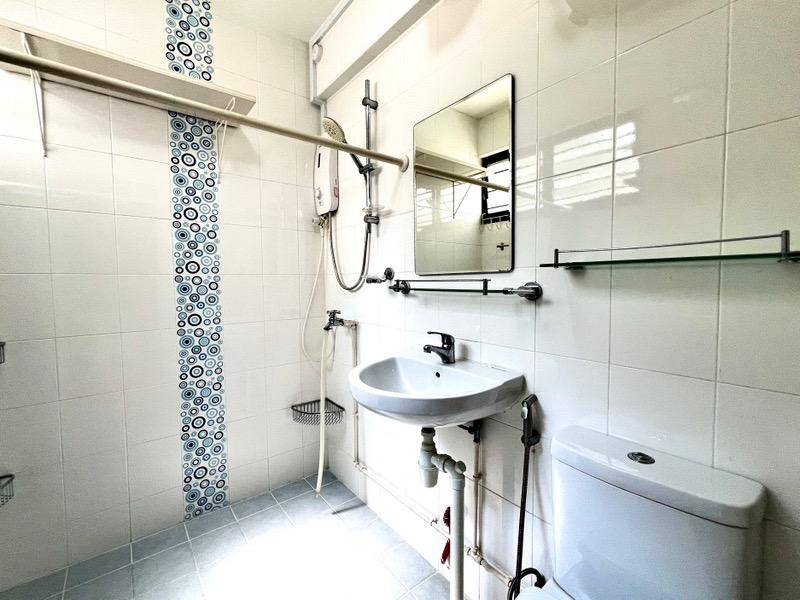 HDB Apartment for Rent, 616 Hougang Avenue 8 HDB Apartment Room Rental, $1,200, 1 Bed 1 Bath 129 sqft $9.30 psf, SGD 1,200 | 99-year Leasehold