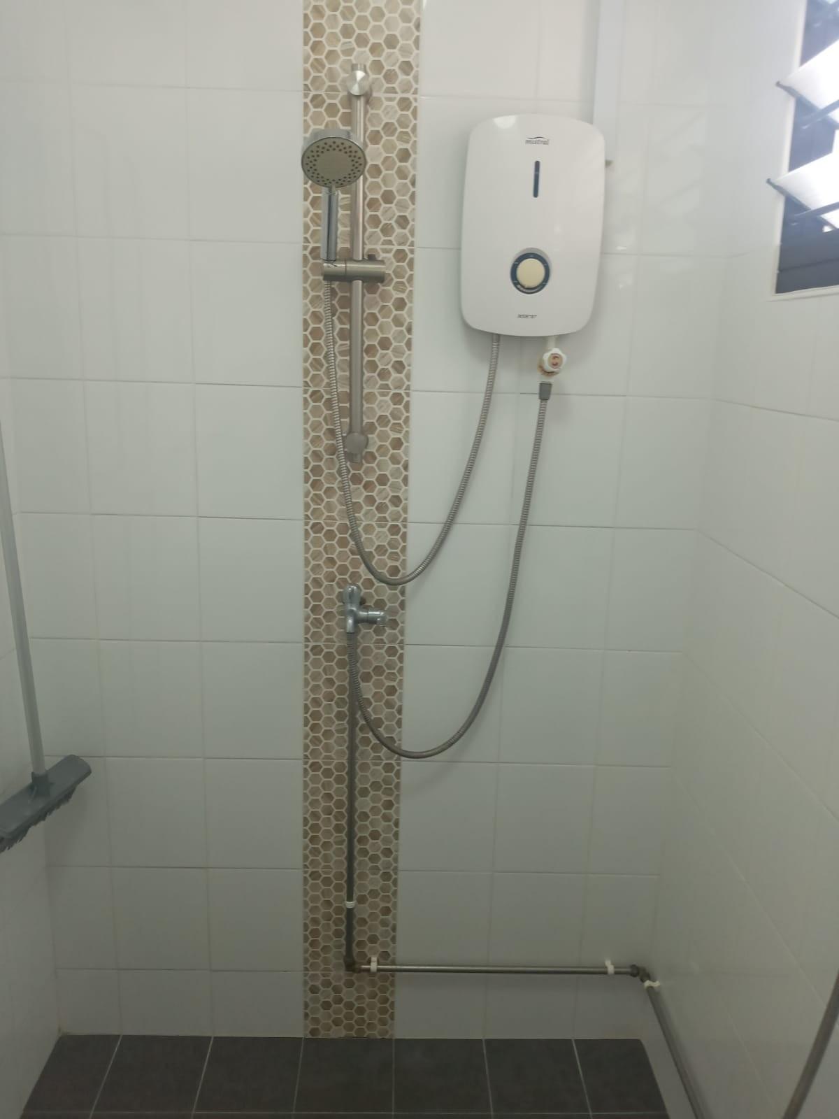 HDB Apartment for Rent, 349 Ubi Avenue 1 HDB Apartment Room Rental, $900, 1 Bed 1 Bath 151 sqft $5.96 psf, SGD 900 | 99-year Leasehold