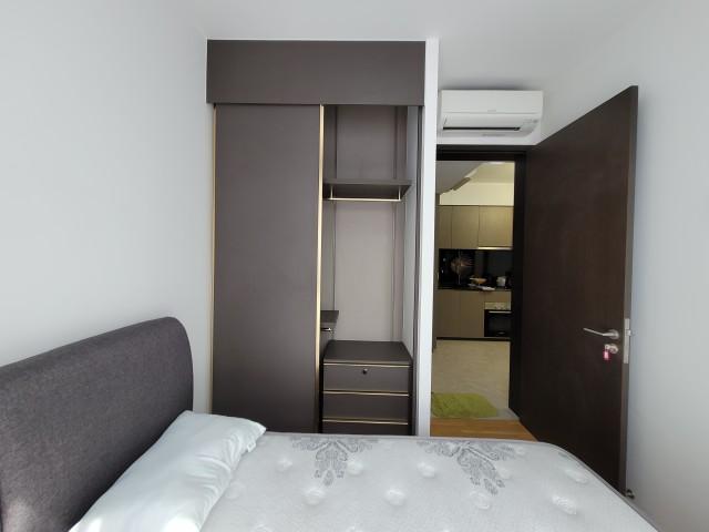 Condominium for Rent, Park Colonial Condominium For Rent, $4,200, 2 Bed 1 Bath 570 sqft $7.37 psf, SGD 4,200 | 99-year Leasehold