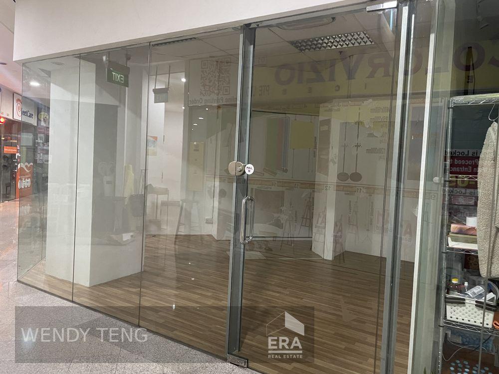 Retail for Rent: 