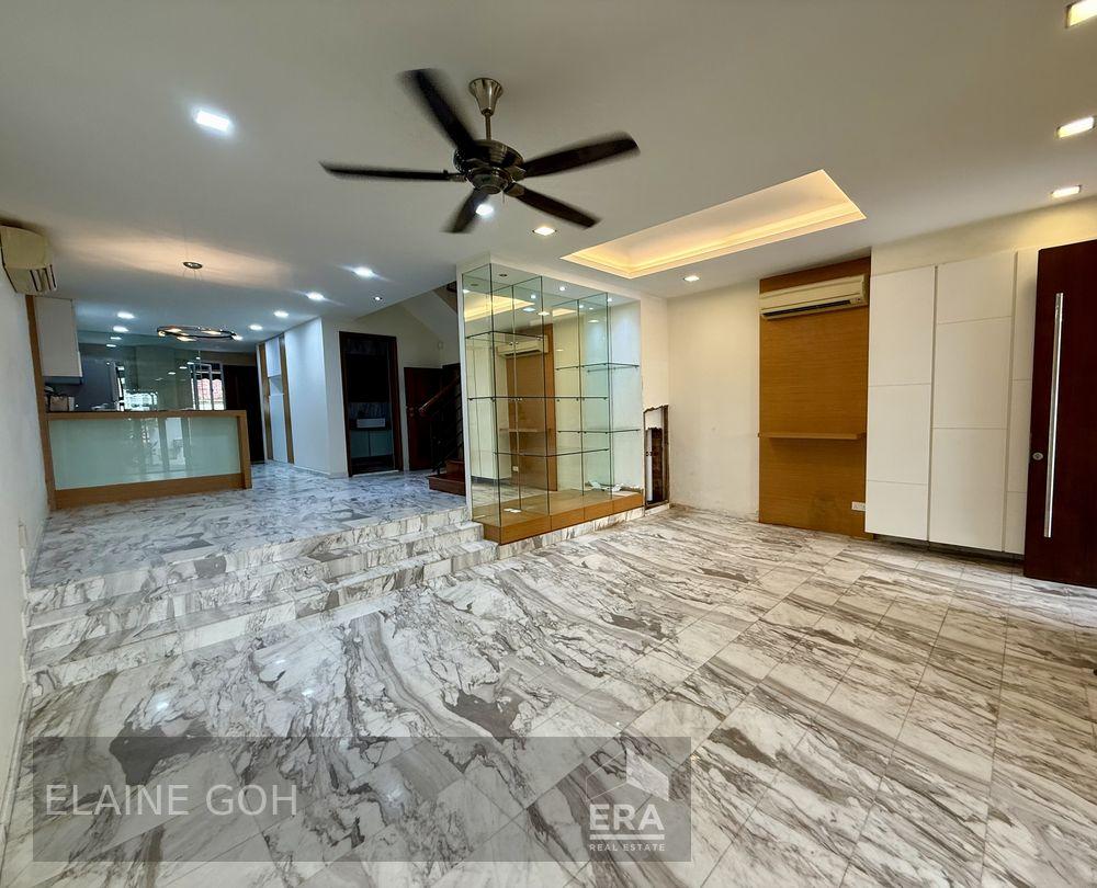 Prop-GPT: Terrace: D11  Greenwood Avenue For Rent