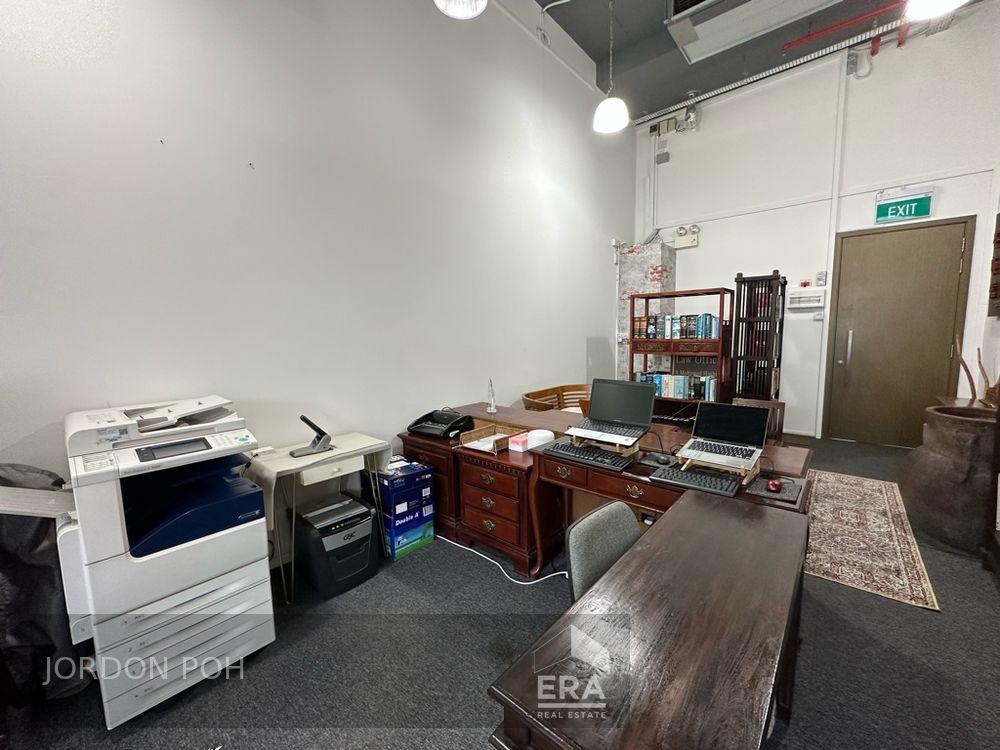 Prop-GPT: Office:   Changi Road Centropod @ Changi For Rent