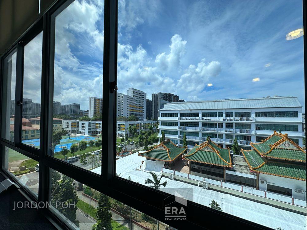 Office for Rent: 