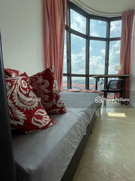 Prop-GPT: Condominium: D22  Parc Oasis