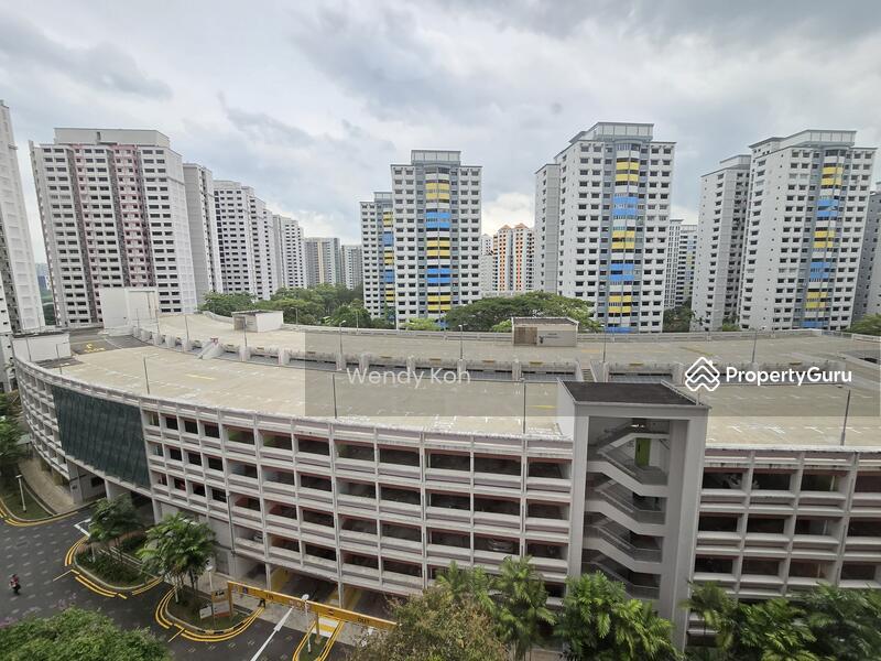 HDB Flat for Rent, 688C Choa Chu Kang Crescent, SGD 820 | 99-year lease