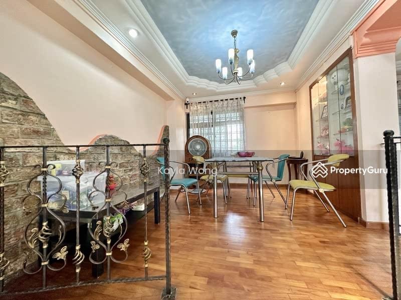 HDB Flat for Rent: D18, 520343